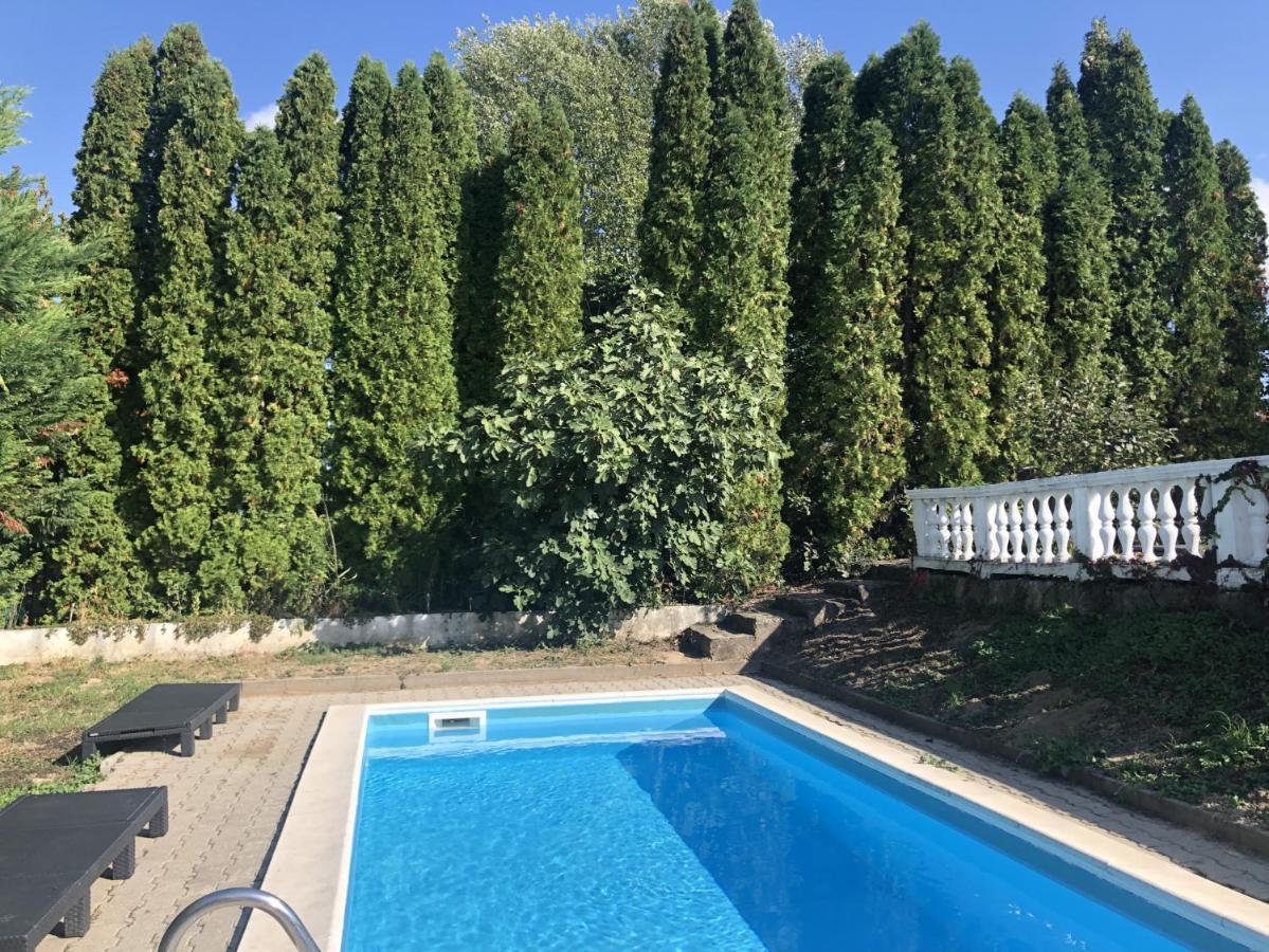 Landhaus Toereki Mit Pool Siófok Exterior foto